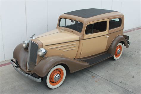 1935 Master DeLuxe models were the first Chevys to sport a two-piece, V-shaped windshield and the. . 1934 chevy master deluxe